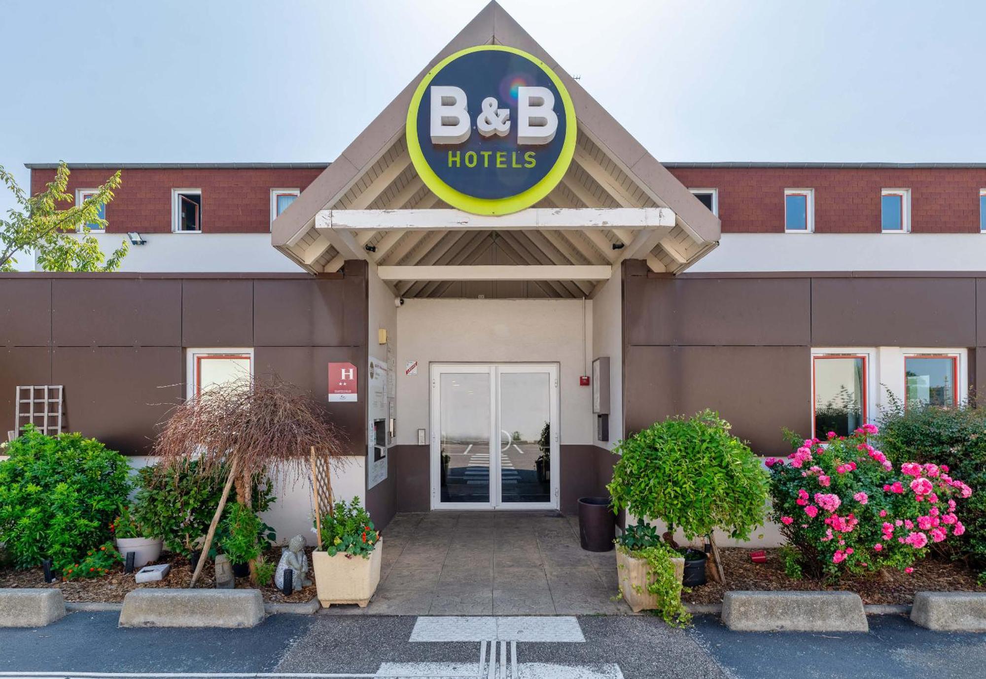 B&B Hotel Lyon Saint-Bonnet Mi-Plaine Exterior photo